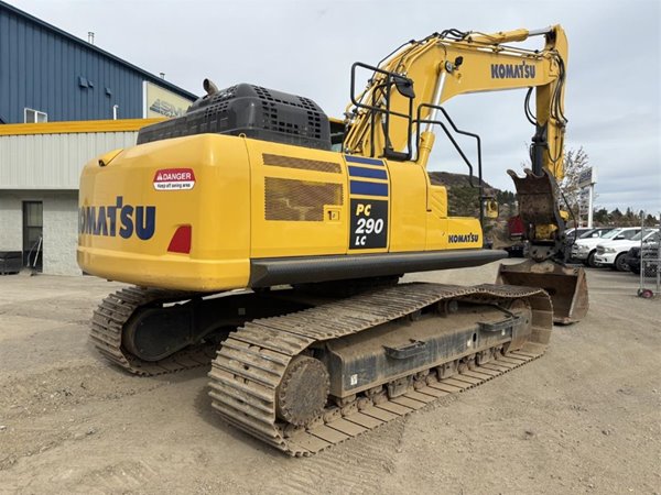 2022 Komatsu PC290LC-11 5224