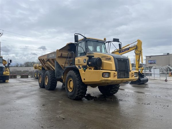 2011 DEERE 350D 5091