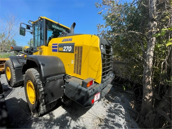 2022 Komatsu WA270-8 2736