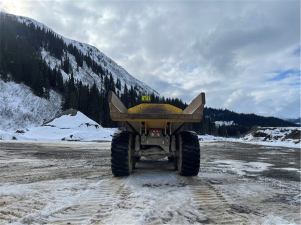 2023 Komatsu HM400-5 5148